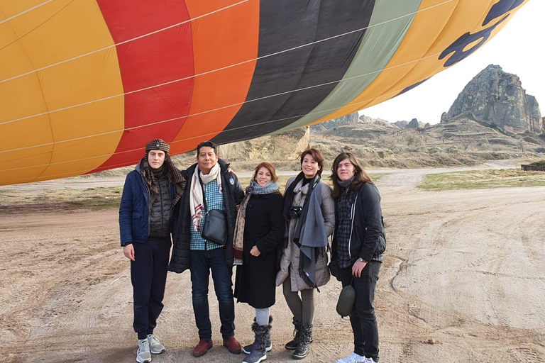 KAPPADOKIEN HEISSLUFTBALLONS (GOREME)Kappadokien; Der schönste Flug der Welt (GOREME)