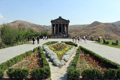 Yerevan: 5-Day Armenia Tour with Wine and Brandy Tasting