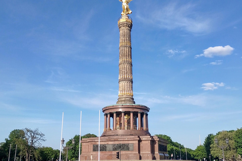 Berlin East West & Wall Tour: Top Sights individual by Bike