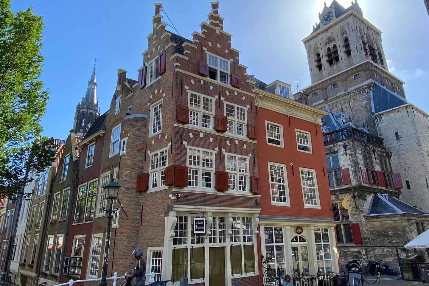 阿姆斯特丹必游：风车村、欧塔、代尔夫特及海牙一日游