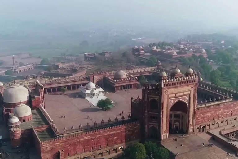 Wycieczka z przewodnikiem po Taj Mahal, Agra Fort i Fatehpur SikriAgra: Wycieczka z przewodnikiem po Taj Mahal, Agra Fort i Fatehpur Sikri