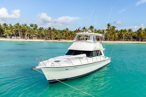 Punta Cana: Tour particular de iate pela Ilha Saona com mergulho com snorkel