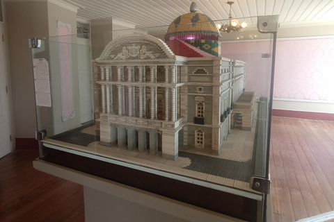 Manaus: City Tour with Local Guide and Hotel Pickup