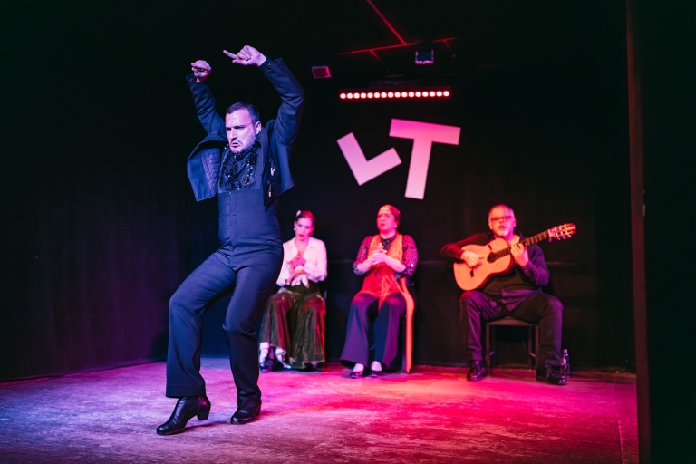 Madrid: espectáculo de flamenco en el tablao Las TablasEspectáculo de flamenco con menú de cena