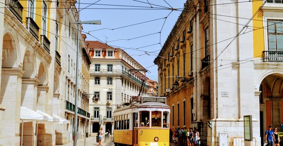 Lisbon & Belém Like Locals: Guided Walking Tour & Tram Ride