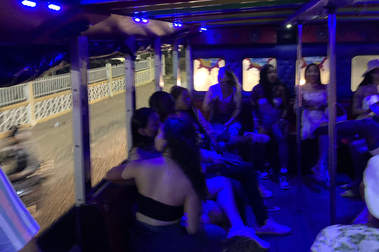 Rumba on Wheels: Exploring Cartagena in a Chiva + Nightclub Entrance Rumba on Wheels: Exploring Cartagena on a Chiva + Disco entrance fee