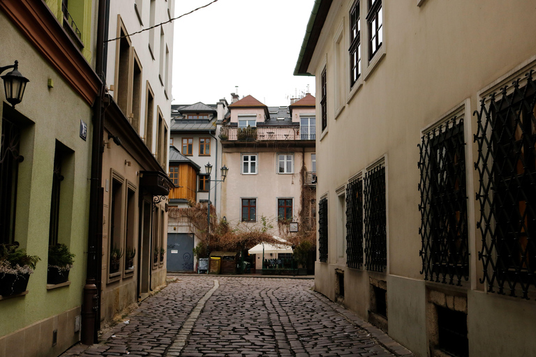 Krakow: Schindler’s Story Guided Tour Kazimierz & Ghetto Spanish Tour