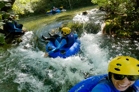 Depuis Split : Descente en chambre à air sur la rivière CetinaDepuis Split : Descente en chambre à air sur la rivière Cetina avec transfert
