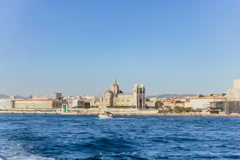 Marsella: Crucero en barco por el Parque Marino de las Calanques Côte Bleue