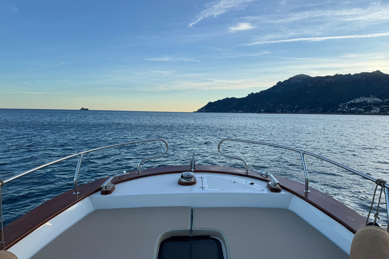 Private Amalfi Coast Boat Tour by boat with Aperitif & snack Private Amalfi Coast Boat Tour by Gozzo with Skipper & Drink