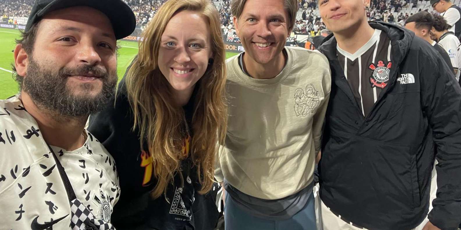 科林蒂安足球比赛体验| GetYourGuide