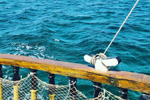 Djerba: Pirate Ship Cruise to Flamingo Island with Lunch