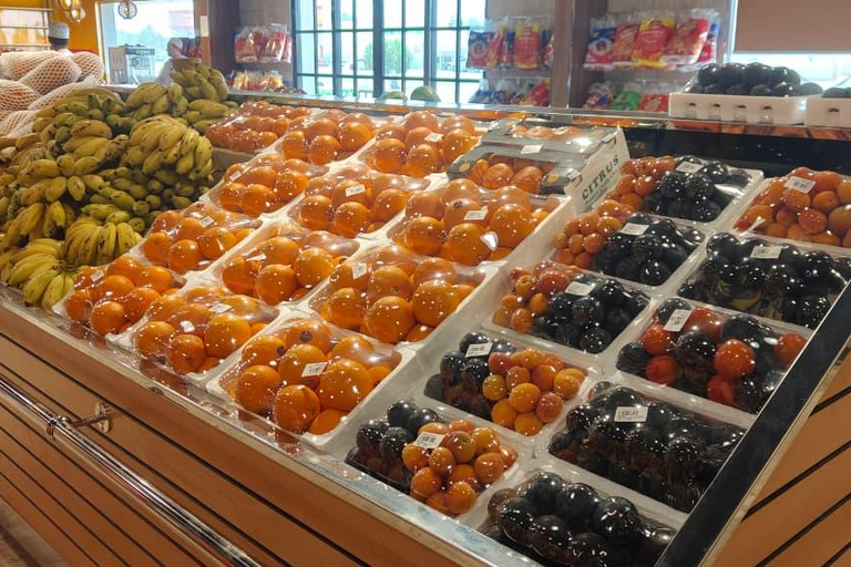 Muscat: Visit Sinaw Market, Izki Village, & Jarnan Cave Tour