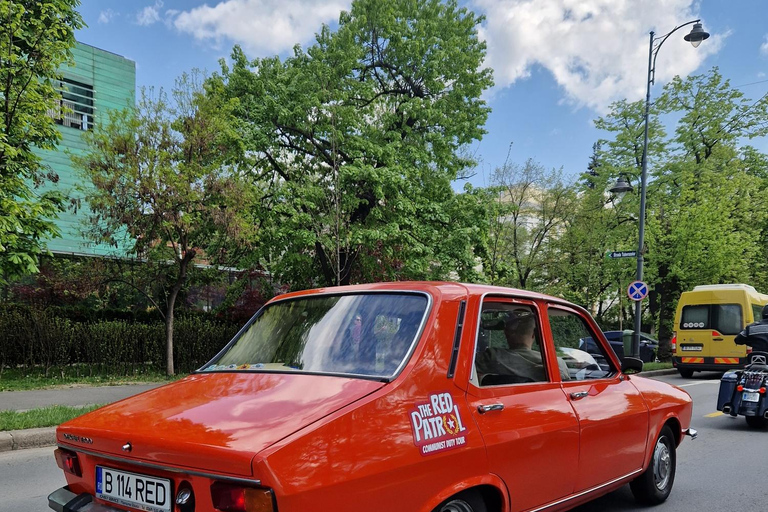 Visite de Bucarest en voiture ancienne - 90 minutesCircuit en voiture ancienne en Roumanie