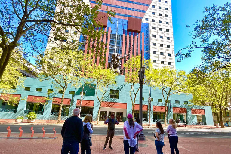 A Guided Walking Tour of Vibrant Downtown Portland