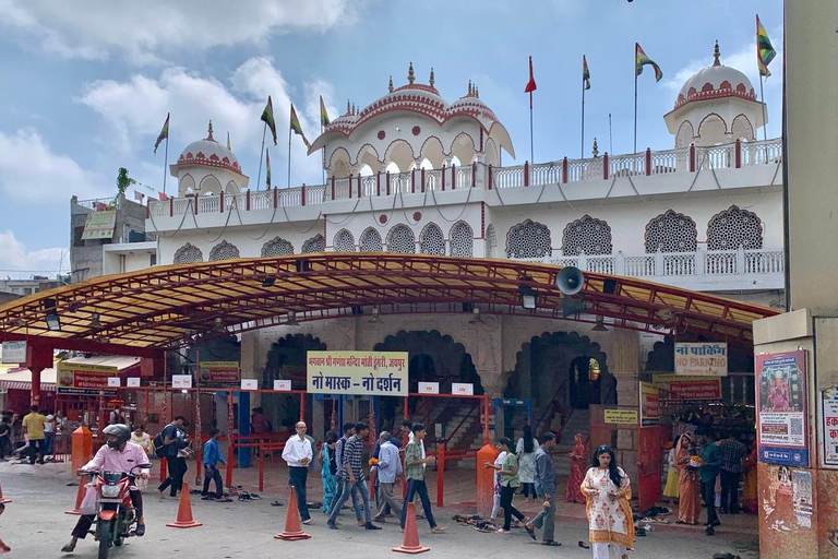 Tour di mezza giornata dei Templi di JaipurTour di mezza giornata dei templi di Jaipur