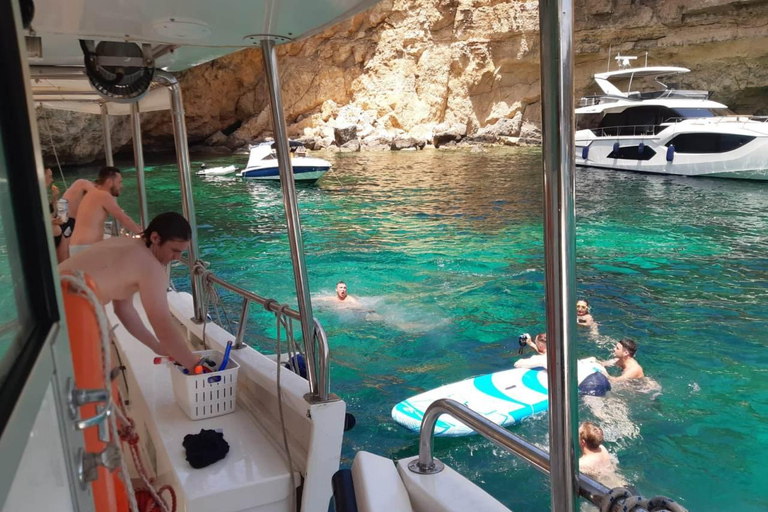 Comino: Passeios de barco particulares, paradas para nadar e passeios pelas cavernasComino: Passeios de barco particulares, paradas para natação e passeios em cavernas