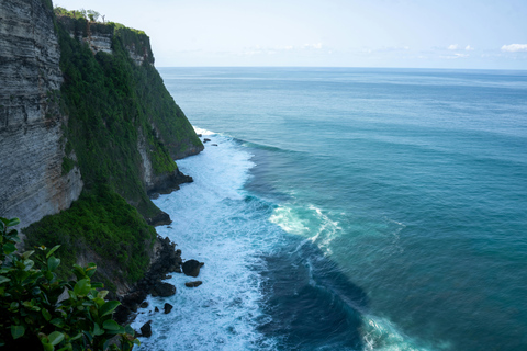 ULUWATU LUXE TOUR: Beaches, Cliffs, Temple, Fire Dance & BBQ ULUWATU LUXE TOUR: Beaches, Cliffs, Temple, Fire Dance & BBQ