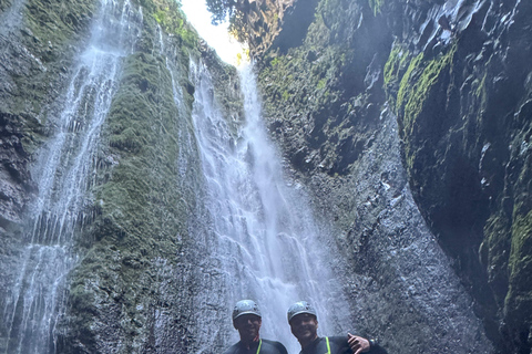 ماديرا: مغامرة ريبيرا فوندا المتقدمة للتجديف