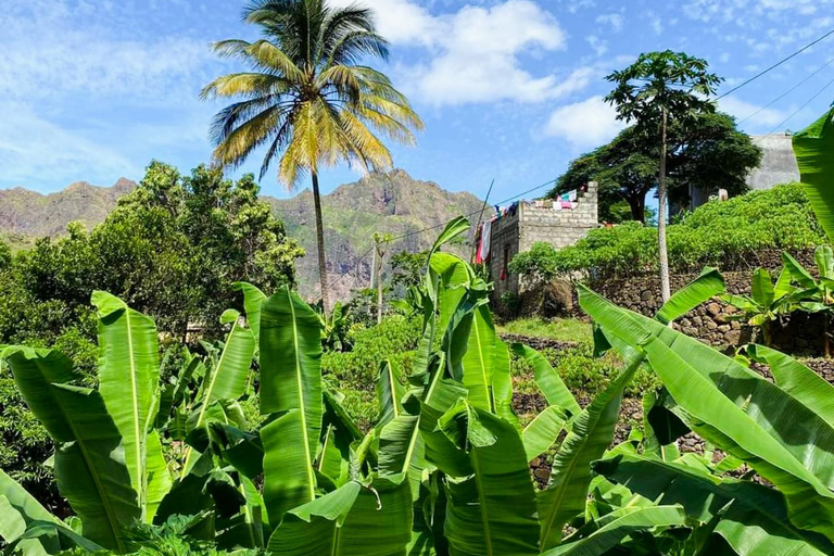 From Praia: Principal Valley Hike & Relax in Tarrafal Beach Shared Group Tour