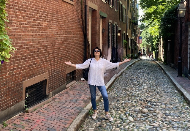 Old Boston: Beacon Hill & Back Bay Walking Tour in French