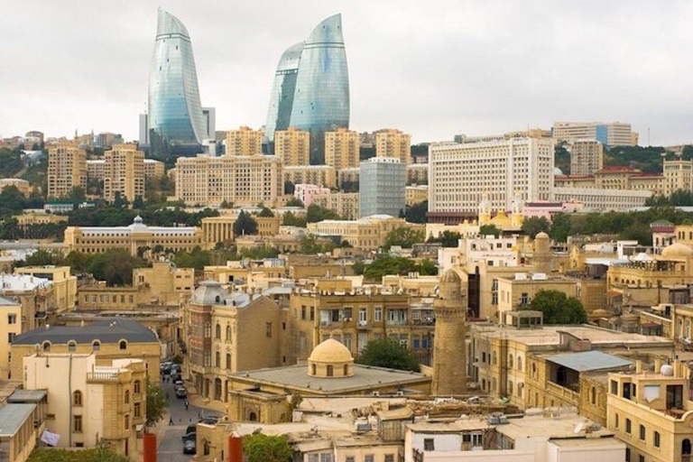 Fahrt vom internationalen Flughafen Baku in die Stadt