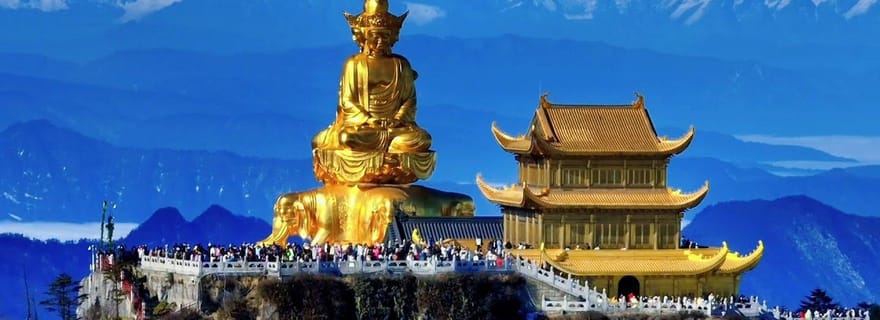 Depuis Chengdu : Excursion d'une journée au Mont Emei avec visite du Sommet d'Or