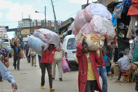 4-Hour Addis Ababa City Tour: Ethnological Museum & Merkato