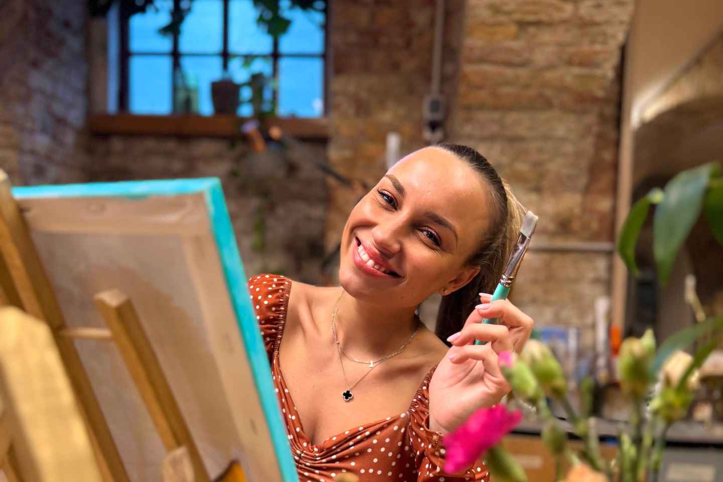 Budapest: Painting Workshop with Snacks and Wine