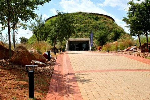 Johannesburg: Cradle of Humankind Day Tour mit Abholung vom Hotel