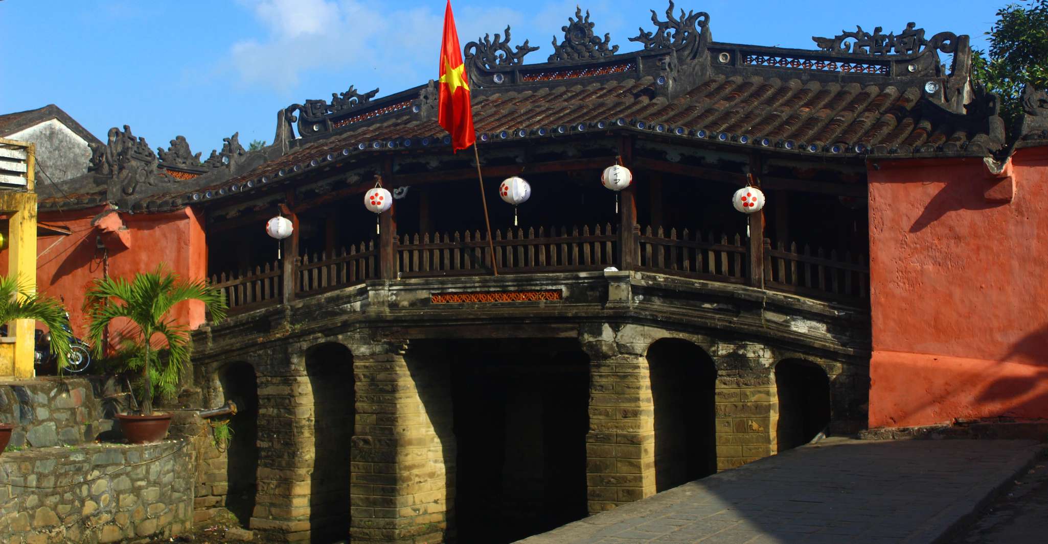 Hue Stadt zu Da Nang oder Hoi An von Priave Auto - Hizvo