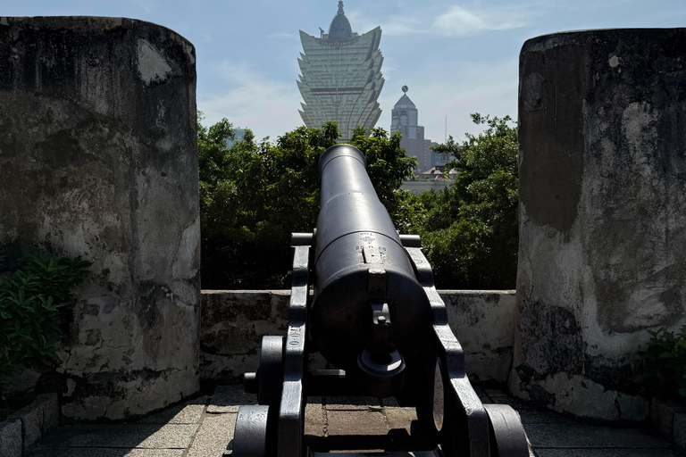 Macau: Guided Macau Museum Tour with Mount Fortress Visit