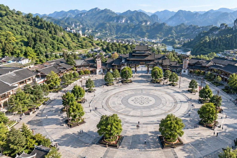 Chongqing: Youyang Taohuayuan Scenic Area Experience Youyang Taohuayuan: Private Transfer + English Guide