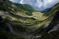 Transfăgărășan - La via spettacolare in Romania. - Housity