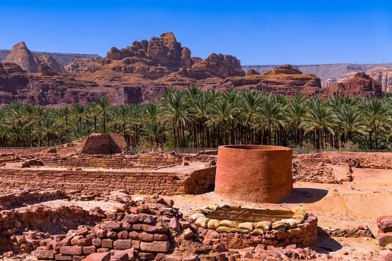 AlUla: Hegra, Elephant Rock and Old Town Day Tour