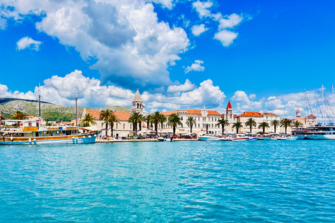 Ze Splitu/Trogiru: Błękitna Laguna i 2 wyspy - pół dnia prywatnieZe Splitu: prywatna półdniowa wycieczka do Błękitnej Laguny i Šolta Nečujam