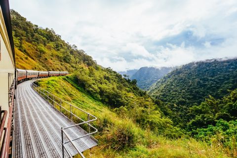Cairns: zelfgeleide dag Kuranda met Scenic Railway & Skyrail