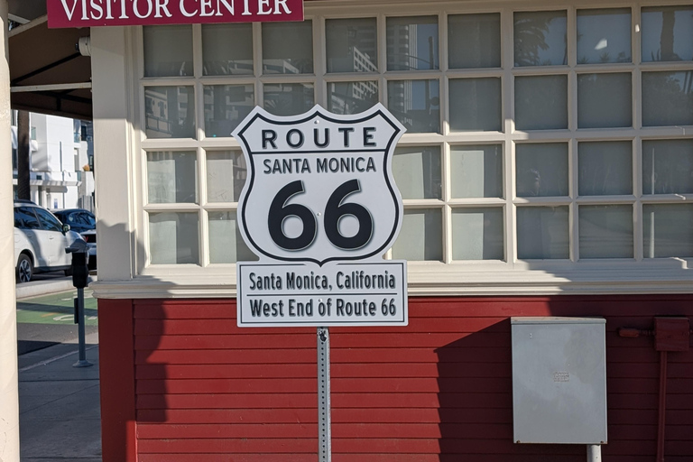 LA: Venice Beach, Muscle Beach & Santa Monica Walking Tour Italian language