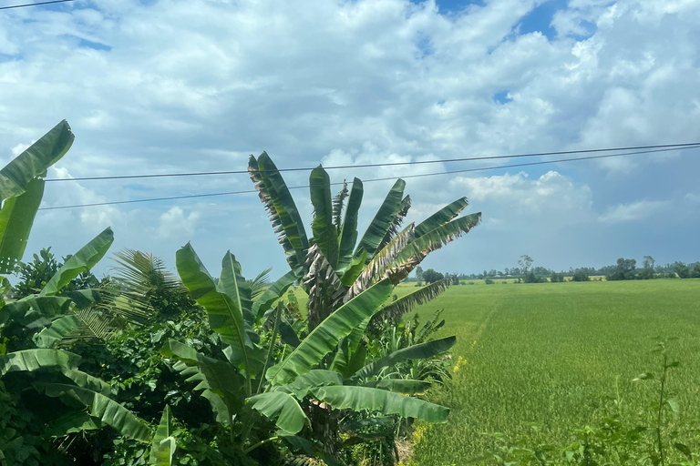 Auténtico Tour Privado de 2 Días en Moto por el Delta del Mekong