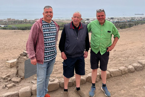 Lima: Private Tour of Barranco, La Herradura, and the Pachacámac Sanctuary