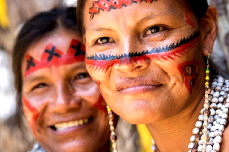 Manaus: 4-Day Amazon Jungle Trip with Alligator Spotting