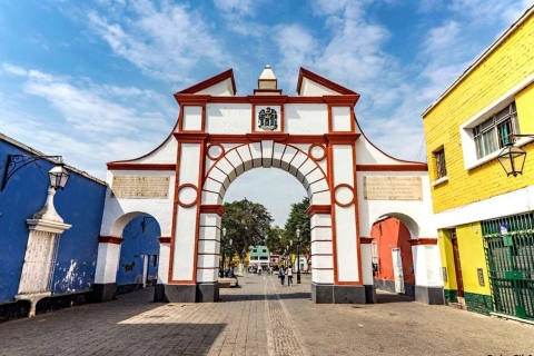 Guided tour of Trujillo, a jewel to be discovered