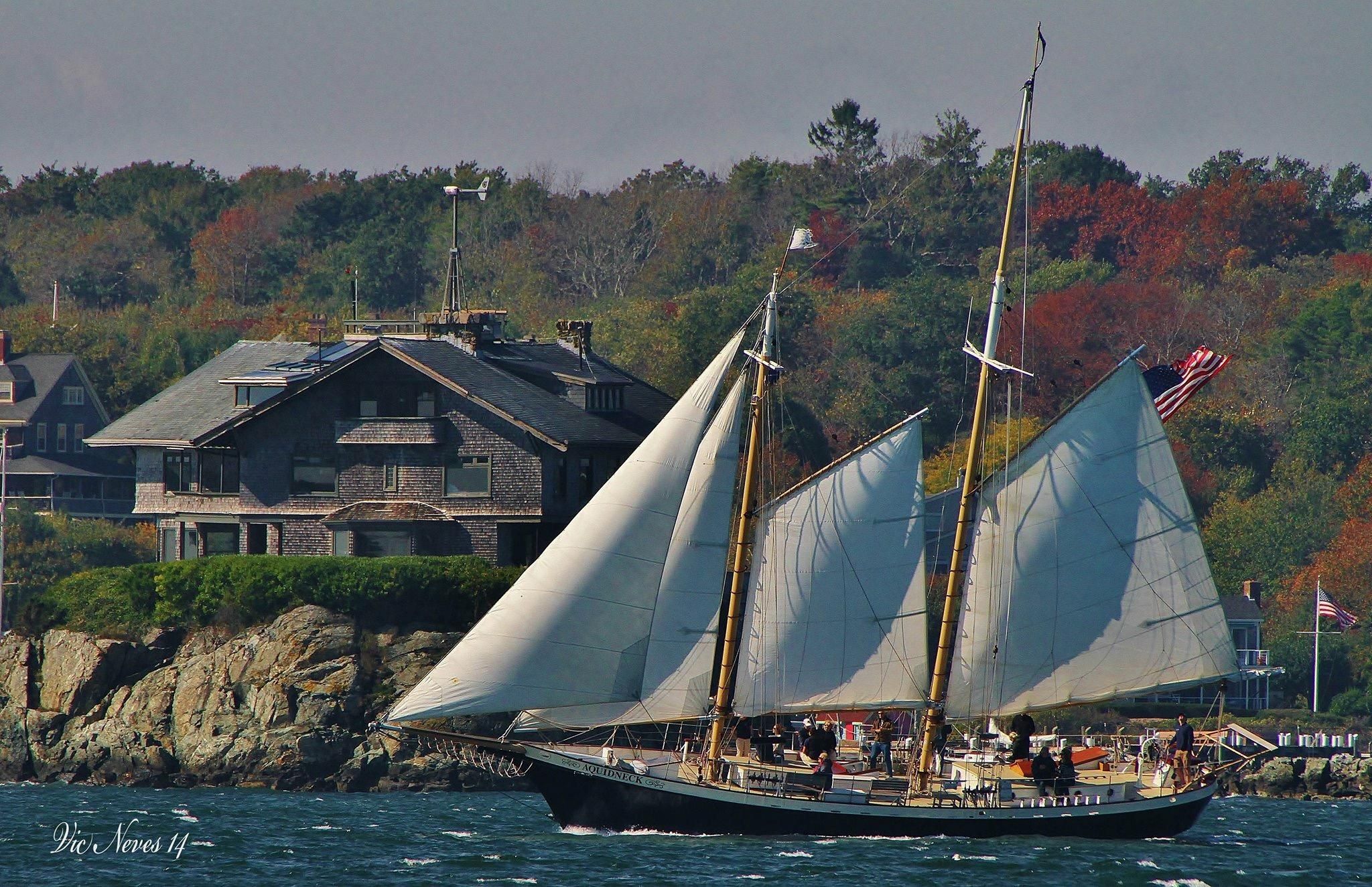 Newport: Morgen-Mimosen-Segeln an Bord des Schoners Aquidneck