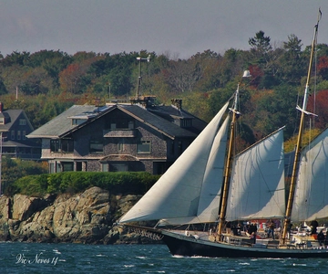 Newport: Morgen-Mimosen-Segeln an Bord des Schoners Aquidneck