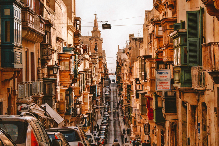 La Valletta Tour privato guidato in inglese, francese o italianoPunto di incontro: Hotel Castille