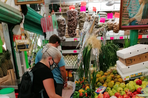 Cancún Delícia gastronómica: Mercados locais e festa de comida de ruaPonto de encontro Cancun Downtown