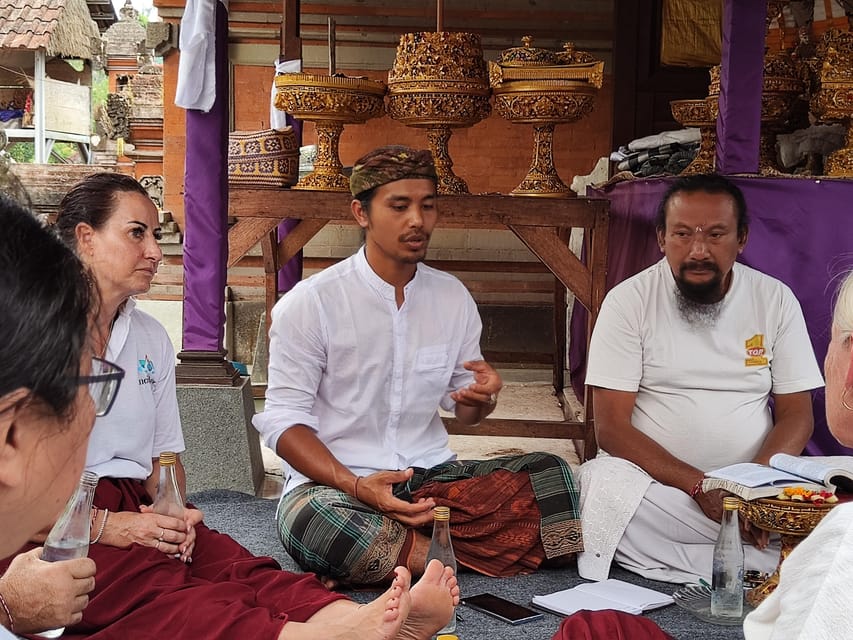 Lektion i balinesisk gamelan-dans og rundvisning i traditionel landsby  GetYourGuide