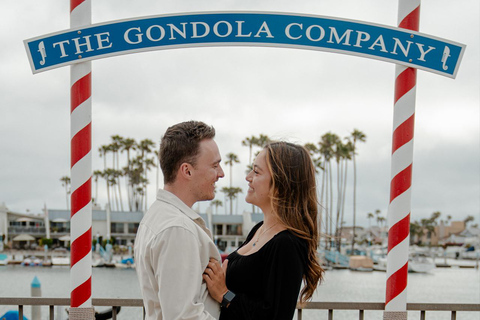San Diego: Private Luxury Gondola Cruise in Coronado Saturday Before Sunset