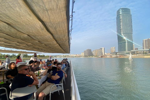 Belgrade : croisière de 2 h en bateau dans la villeBelgrade : croisière en anglais