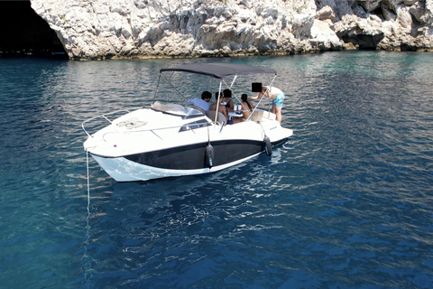 Nice: Private Boat Tour to Monaco with Wine and Stops
